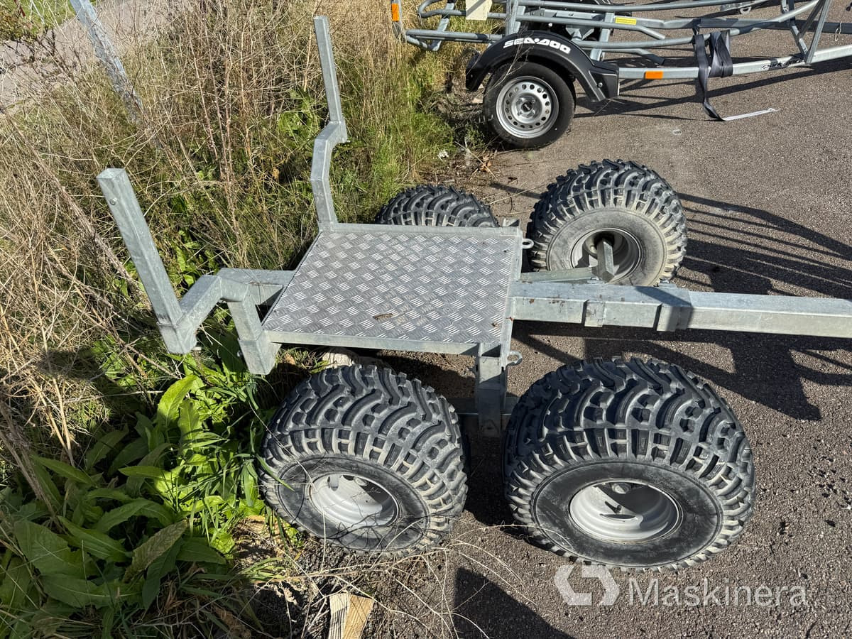 Timmervagn ATV Avestavagnen 1300 kg - Лесной прицеп: фото 5 Timmervagn ATV Avestavagnen 1300 kg - Лесной прицеп: фото 5