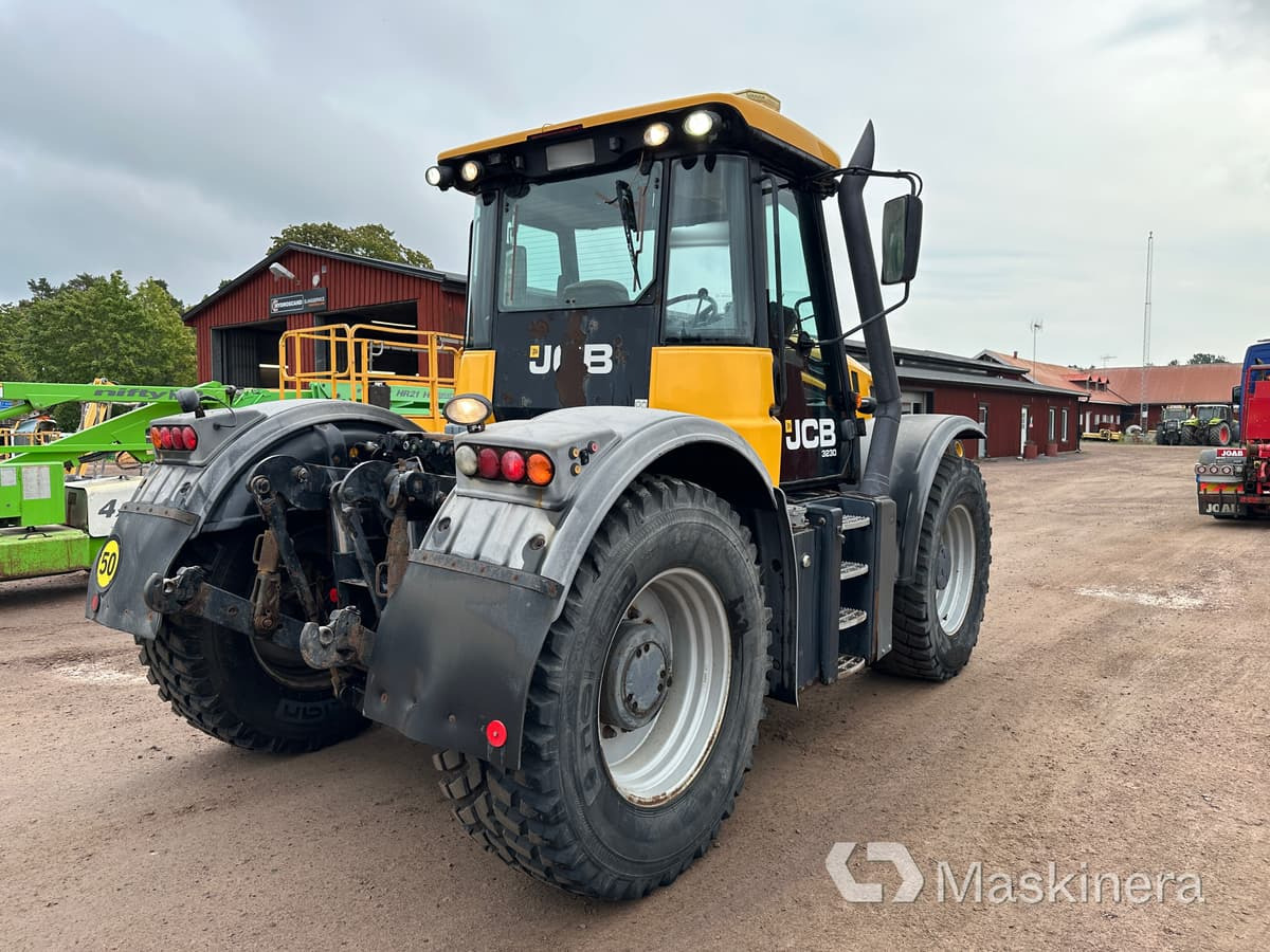 Traktor JCB Fastrac 3230 XTRA - Трактор: фото 5 Traktor JCB Fastrac 3230 XTRA - Трактор: фото 5