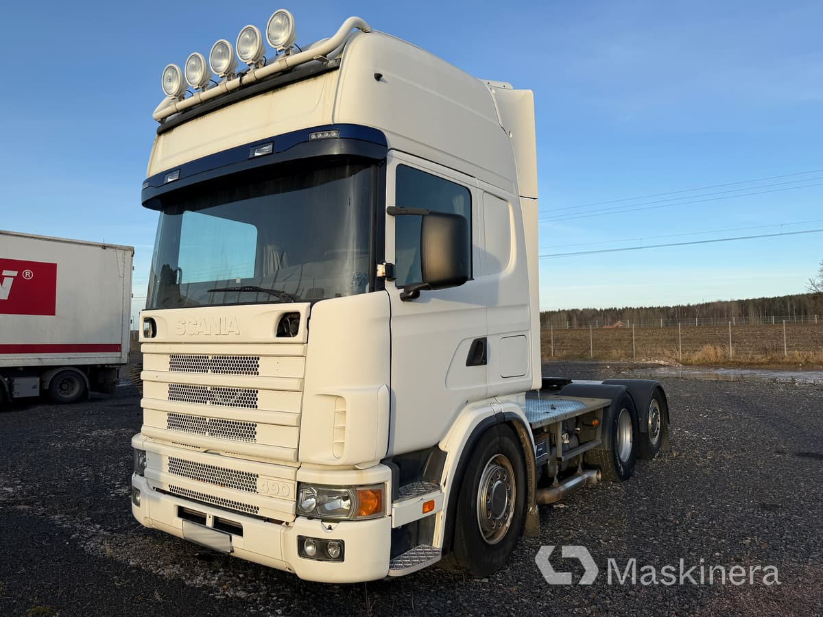 Dragbil Scania R144 (Rep.objekt) - Тягач: фото 1 Dragbil Scania R144 (Rep.objekt) - Тягач: фото 1