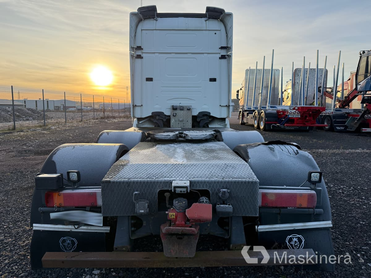 Dragbil Scania R144 (Rep.objekt) - Тягач: фото 4 Dragbil Scania R144 (Rep.objekt) - Тягач: фото 4