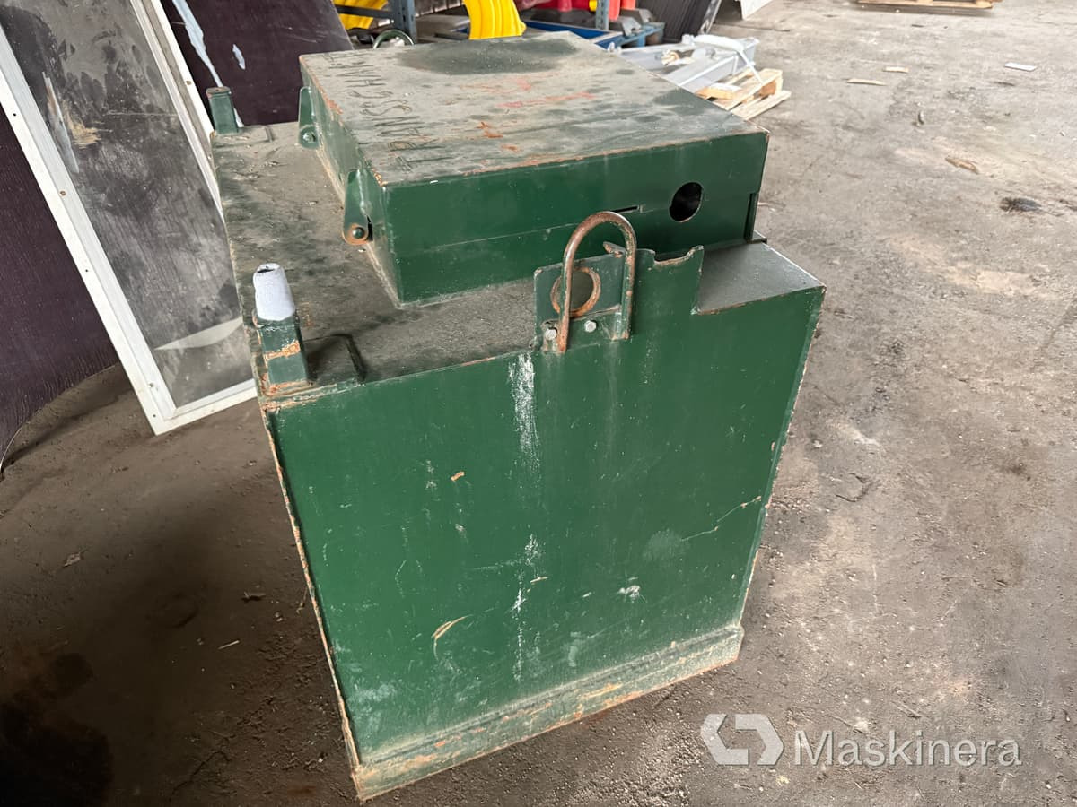 Wikers Filipstad 450L Dieseltank Filipstad Wikers 450L - Резервуар для хранения: фото 5 Wikers Filipstad 450L Dieseltank Filipstad Wikers 450L - Резервуар для хранения: фото 5