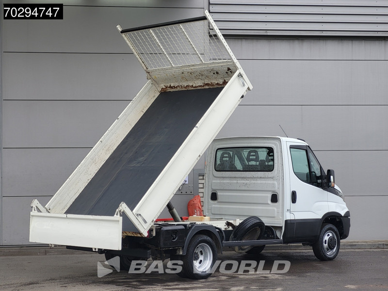 Iveco Daily 35C13 Kipper Dubbellucht 3,5t Trekhaak Airco Cruise Euro6 Tipper Benne Kieper 2m3 Airco Trekhaak Cruise control - Малотоннажный самосвал: фото 2 Iveco Daily 35C13 Kipper Dubbellucht 3,5t Trekhaak Airco Cruise Euro6 Tipper Benne Kieper 2m3 Airco Trekhaak Cruise control - Малотоннажный самосвал: фото 2