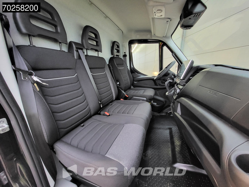 Новый Цельнометаллический фургон Iveco Daily 35C21 3.0L Automaat 16m3 L3H2 LED ACC CarPlay Camera L4H2 16m3 Airco: фото 15