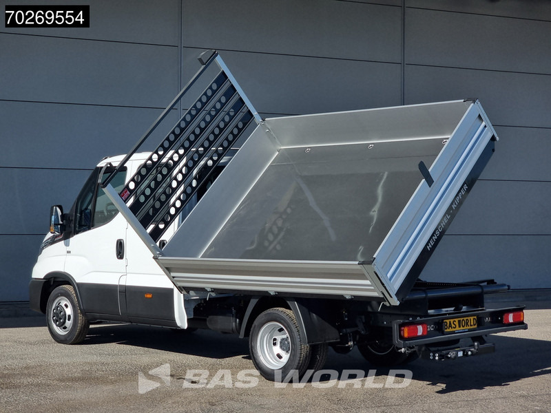 Iveco Daily 35C21 3 zijdige Kipper Dubbel Cabine 210PK 3.0L Dubbellucht Airco Cruise LED Camera Tipper Benne Kieper 2m3 Airco Trekhaak - Малотоннажный самосвал: фото 2 Iveco Daily 35C21 3 zijdige Kipper Dubbel Cabine 210PK 3.0L Dubbellucht Airco Cruise LED Camera Tipper Benne Kieper 2m3 Airco Trekhaak - Малотоннажный самосвал: фото 2