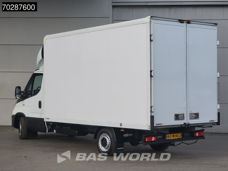 Iveco Daily 35S16 Automaat Bakwagen Achterdeuren 160PK Airco Camera Euro6 Meubelbak Koffer 21m3 Airco - Фургон с закрытым кузовом: фото 5 Iveco Daily 35S16 Automaat Bakwagen Achterdeuren 160PK Airco Camera Euro6 Meubelbak Koffer 21m3 Airco - Фургон с закрытым кузовом: фото 5