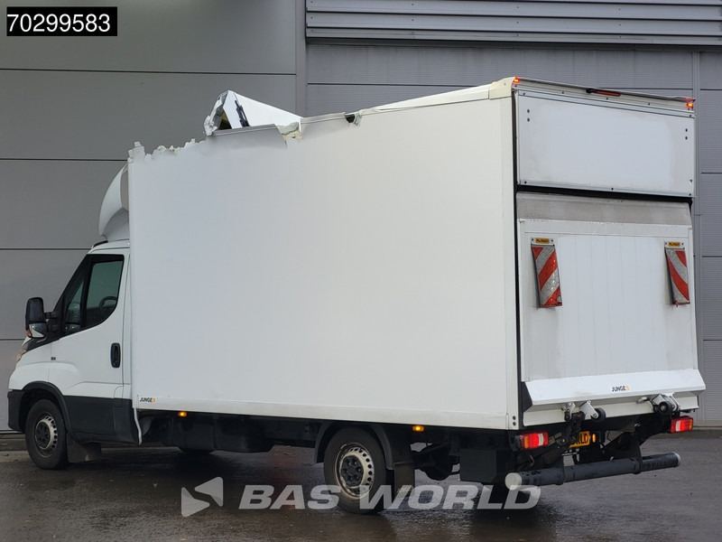 Iveco Daily 35S16 Laadklep Automaat SCHADE Bakwagen 160PK Airco Camera Euro6 Meubelbak Koffer Airco - Фургон с закрытым кузовом: фото 2 Iveco Daily 35S16 Laadklep Automaat SCHADE Bakwagen 160PK Airco Camera Euro6 Meubelbak Koffer Airco - Фургон с закрытым кузовом: фото 2