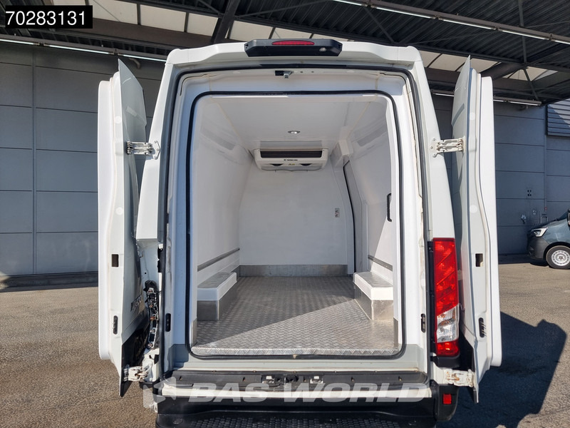 Iveco Daily 35S16 SCHADE/DAMAGE! Koelwagen Vriezer Automaat Thermo King V-300 MAX Airco Cruise Parkeersensoren Kühl Kühler Koel Koeler Kühlw - Фургон-рефрижератор: фото 3 Iveco Daily 35S16 SCHADE/DAMAGE! Koelwagen Vriezer Automaat Thermo King V-300 MAX Airco Cruise Parkeersensoren Kühl Kühler Koel Koeler Kühlw - Фургон-рефрижератор: фото 3