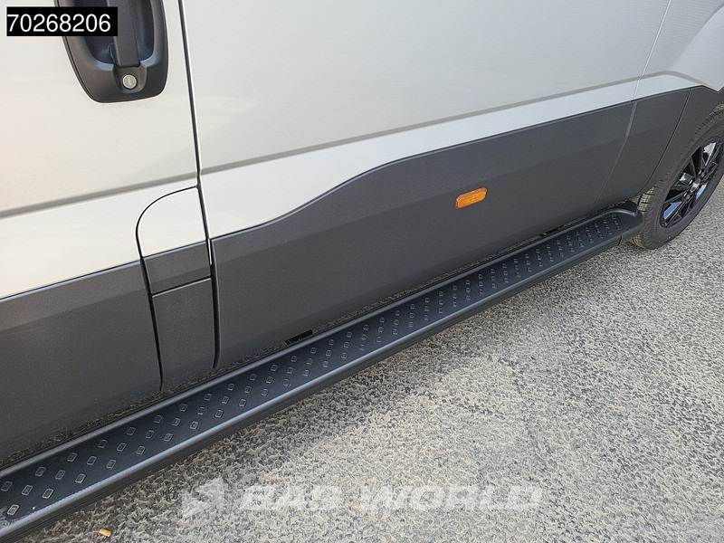 Новый Цельнометаллический фургон Iveco Daily 35S21 3.0L Automaat Black Edition L2H2 LED ACC Airco Camera 3,5t Trekgewicht Parkeersensoren L3 12m3 Airco: фото 11 Новый Цельнометаллический фургон Iveco Daily 35S21 3.0L Automaat Black Edition L2H2 LED ACC Airco Camera 3,5t Trekgewicht Parkeersensoren L3 12m3 Airco: фото 11