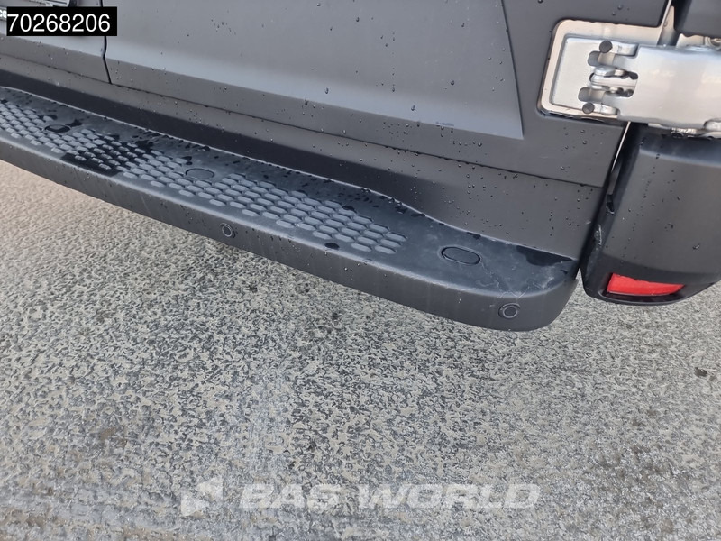 Новый Цельнометаллический фургон Iveco Daily 35S21 3.0L Automaat Black Edition L2H2 LED ACC Airco Camera 3,5t Trekgewicht Parkeersensoren L3 12m3 Airco: фото 12 Новый Цельнометаллический фургон Iveco Daily 35S21 3.0L Automaat Black Edition L2H2 LED ACC Airco Camera 3,5t Trekgewicht Parkeersensoren L3 12m3 Airco: фото 12