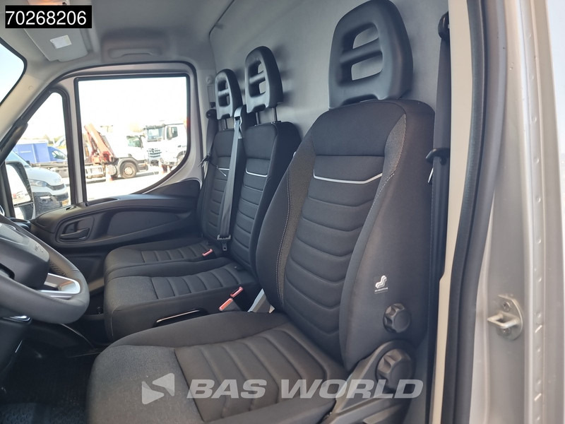 Новый Цельнометаллический фургон Iveco Daily 35S21 3.0L Automaat Black Edition L2H2 LED ACC Airco Camera 3,5t Trekgewicht Parkeersensoren L3 12m3 Airco: фото 15 Новый Цельнометаллический фургон Iveco Daily 35S21 3.0L Automaat Black Edition L2H2 LED ACC Airco Camera 3,5t Trekgewicht Parkeersensoren L3 12m3 Airco: фото 15