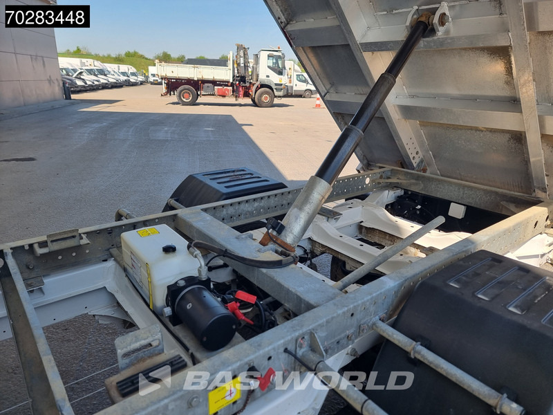 MAN TGE 5.120 Open Laadbak met Kist Dubbel Cabine Dubbellucht 3,5t Trekhaak Navi Airco Cruise Camera Pritsche Pickup Open Box m3 Airco Dubbel - Малотоннажный бортовой грузовик: фото 5 MAN TGE 5.120 Open Laadbak met Kist Dubbel Cabine Dubbellucht 3,5t Trekhaak Navi Airco Cruise Camera Pritsche Pickup Open Box m3 Airco Dubbel - Малотоннажный бортовой грузовик: фото 5