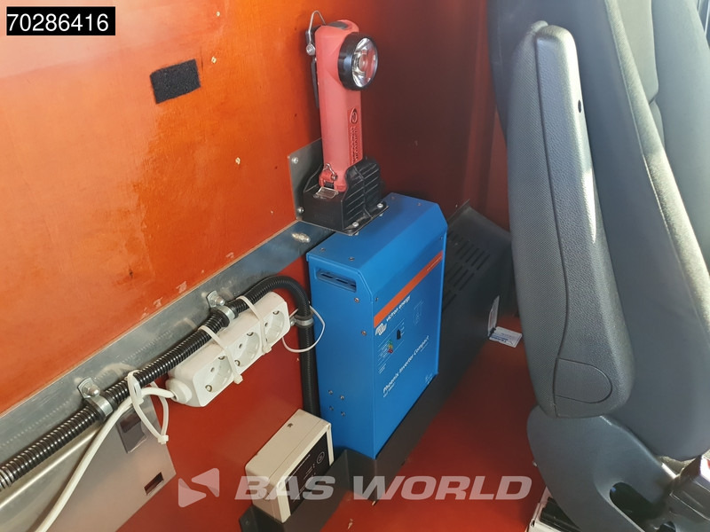 Цельнометаллический фургон Mercedes-Benz Sprinter 314 CDI Automaat L2H2 Trekhaak Airco Cruise Camera Parkeersensoren MBUX CarPlay Standkachel Werkplaatsinrichting Euro6 L2 12m3 A: фото 10