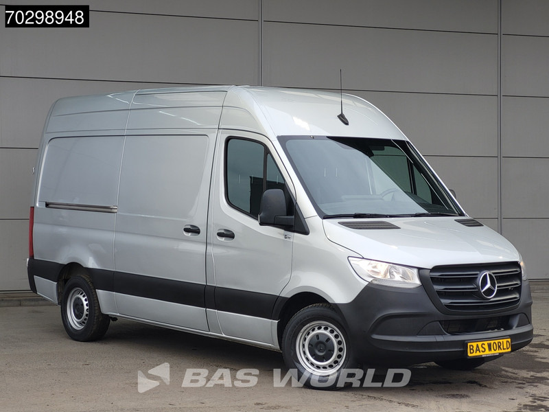 Mercedes-Benz Sprinter 315 CDI Automaat L2H2 150PK Airco Camera Parkeersensoren MBUX CarPlay Euro6 L2 12m3 Airco - Легковой фургон: фото 3 Mercedes-Benz Sprinter 315 CDI Automaat L2H2 150PK Airco Camera Parkeersensoren MBUX CarPlay Euro6 L2 12m3 Airco - Легковой фургон: фото 3