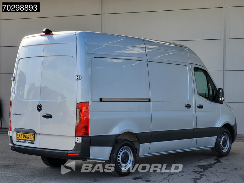 Mercedes-Benz Sprinter 315 CDI COMING SOON! Automaat L2H2 150PK Airco Camera Parkeersensoren MBUX CarPlay Euro6 L2 12m3 Airco - Легковой фургон: фото 5 Mercedes-Benz Sprinter 315 CDI COMING SOON! Automaat L2H2 150PK Airco Camera Parkeersensoren MBUX CarPlay Euro6 L2 12m3 Airco - Легковой фургон: фото 5