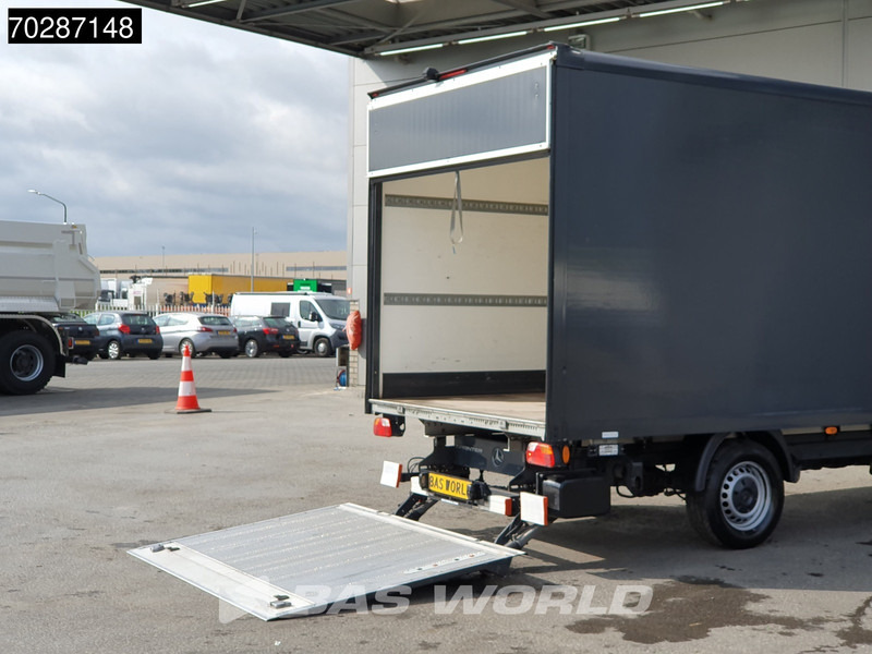 Mercedes-Benz Sprinter 316 CDI Laadklep Automaat Bakwagen ACC Airco Camera MBUX CarPlay Euro6 Meubelbak Koffer 19m3 Airco - Фургон с закрытым кузовом: фото 3 Mercedes-Benz Sprinter 316 CDI Laadklep Automaat Bakwagen ACC Airco Camera MBUX CarPlay Euro6 Meubelbak Koffer 19m3 Airco - Фургон с закрытым кузовом: фото 3