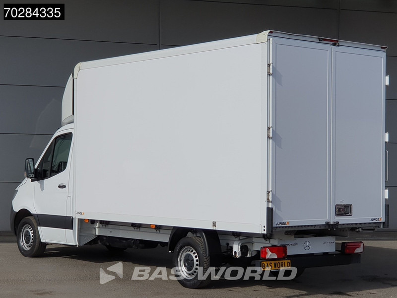 Mercedes-Benz Sprinter 317 CDI Automaat Bakwagen Achterdeuren 170PK Airco Camera Euro6 Meubelbak Koffer 21m3 Airco - Фургон с закрытым кузовом: фото 2 Mercedes-Benz Sprinter 317 CDI Automaat Bakwagen Achterdeuren 170PK Airco Camera Euro6 Meubelbak Koffer 21m3 Airco - Фургон с закрытым кузовом: фото 2