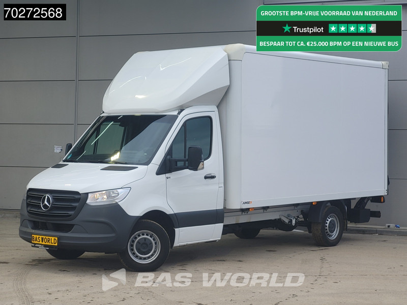 Mercedes-Benz Sprinter 317 CDI Automaat Bakwagen Laadklep Camera Airco Koffer Meubelbak 20m3 Airco - Фургон с закрытым кузовом: фото 1 Mercedes-Benz Sprinter 317 CDI Automaat Bakwagen Laadklep Camera Airco Koffer Meubelbak 20m3 Airco - Фургон с закрытым кузовом: фото 1