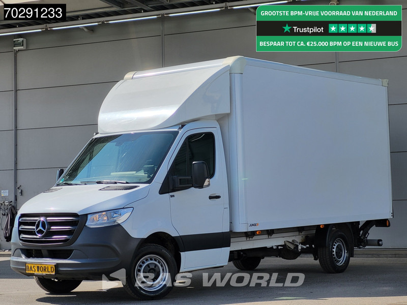 Mercedes-Benz Sprinter 317 CDI Automaat Bakwagen Laadklep Camera Airco Koffer Meubelbak 21m3 Airco - Фургон с закрытым кузовом: фото 1 Mercedes-Benz Sprinter 317 CDI Automaat Bakwagen Laadklep Camera Airco Koffer Meubelbak 21m3 Airco - Фургон с закрытым кузовом: фото 1