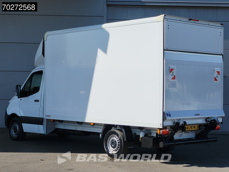 Mercedes-Benz Sprinter 317 CDI Laadklep Automaat Bakwagen 170PK Camera Airco Euro6 Meubelbak Koffer 20m3 Airco - Фургон с закрытым кузовом: фото 5 Mercedes-Benz Sprinter 317 CDI Laadklep Automaat Bakwagen 170PK Camera Airco Euro6 Meubelbak Koffer 20m3 Airco - Фургон с закрытым кузовом: фото 5