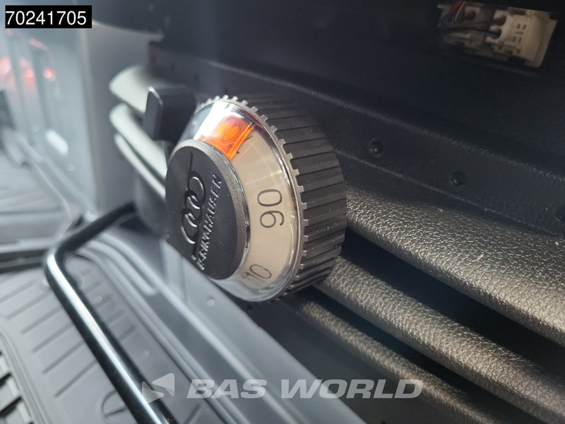 Новый Цельнометаллический фургон Mercedes-Benz Sprinter 319 CDI Automaat 4x4 L4H2 XXL LED ACC Navi 360Camera 4wd Allrad 15m3 Airco: фото 18