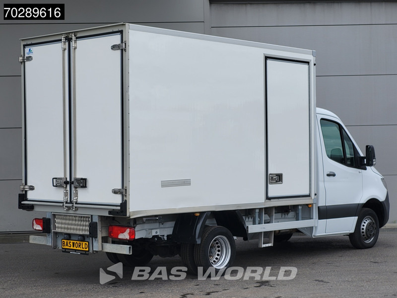 Mercedes-Benz Sprinter 515 CDI Koelwagen Dubbellucht Zijdeur Thermo King 230v-Stekker Airco Cruise MBUX CarPlay Euro6 Koel Koeler Kühl Kühler Kühlwagen - Фургон-рефрижератор: фото 5 Mercedes-Benz Sprinter 515 CDI Koelwagen Dubbellucht Zijdeur Thermo King 230v-Stekker Airco Cruise MBUX CarPlay Euro6 Koel Koeler Kühl Kühler Kühlwagen - Фургон-рефрижератор: фото 5