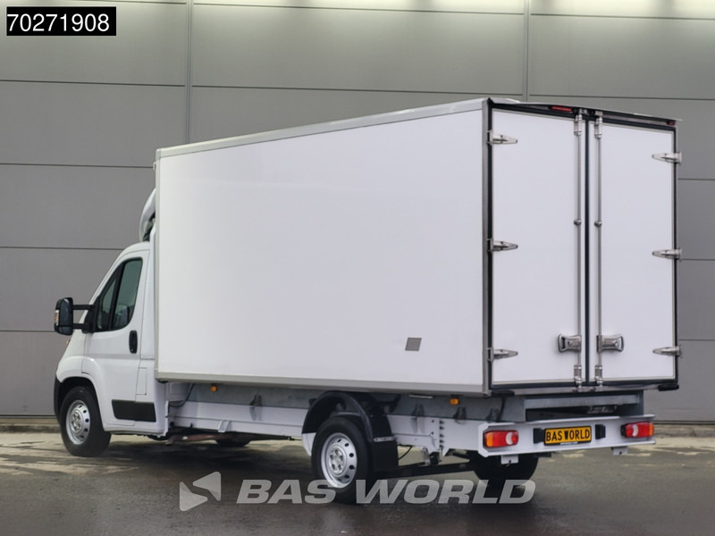 Opel Movano 165PK Koelwagen Carrier Koel Airco Cruise 165PK Kuhlkoffer Koeler Bakwagen Koffer 17m3 Airco Cruise control - Фургон-рефрижератор: фото 2 Opel Movano 165PK Koelwagen Carrier Koel Airco Cruise 165PK Kuhlkoffer Koeler Bakwagen Koffer 17m3 Airco Cruise control - Фургон-рефрижератор: фото 2