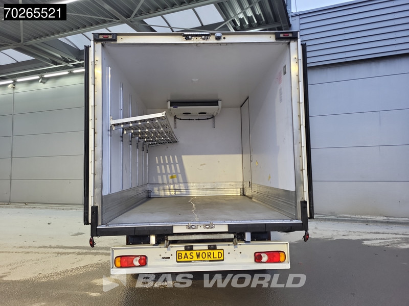 Volkswagen Crafter 177pk Lamberet Koelwagen FRC Koelwagen Carrier Xarios 350 230V stekker Bakwagen Koel Kühlwagen Airco Cruise control - Фургон-рефрижератор: фото 3 Volkswagen Crafter 177pk Lamberet Koelwagen FRC Koelwagen Carrier Xarios 350 230V stekker Bakwagen Koel Kühlwagen Airco Cruise control - Фургон-рефрижератор: фото 3