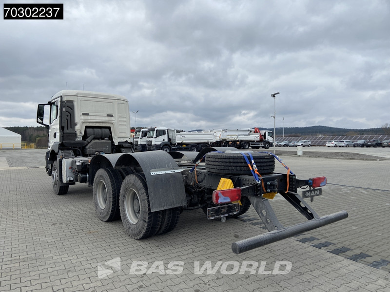 MAN TGS 33.400 6X4 NEW 6x4 chassis Big-Axle Manual Airco EURO 2 - Грузовик-шасси: фото 2 MAN TGS 33.400 6X4 NEW 6x4 chassis Big-Axle Manual Airco EURO 2 - Грузовик-шасси: фото 2