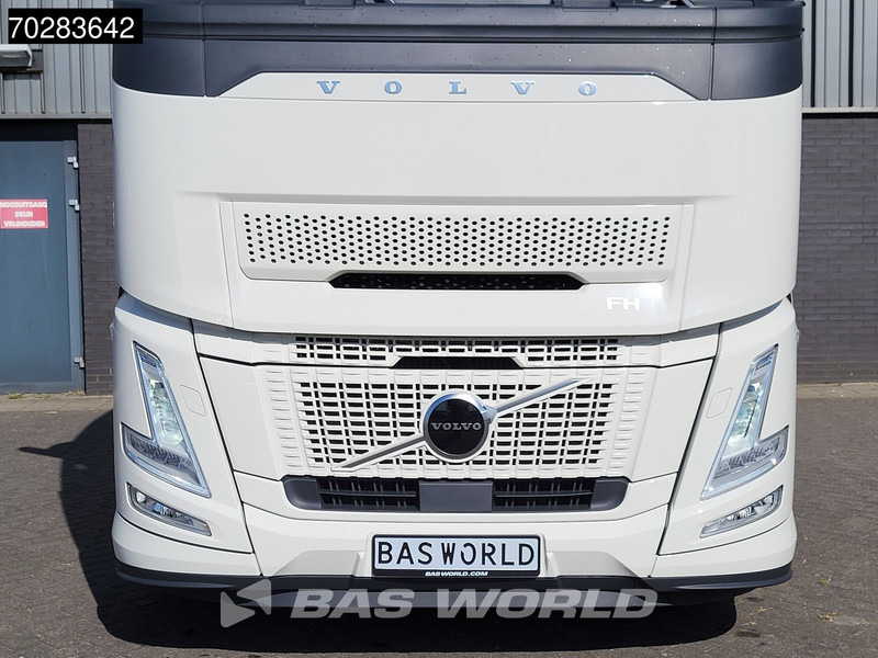 Новый Тягач Volvo FH 500 4X2 NEW! Aero XL TC Retarder I-Parkcool 2x Tanks ACC: фото 9