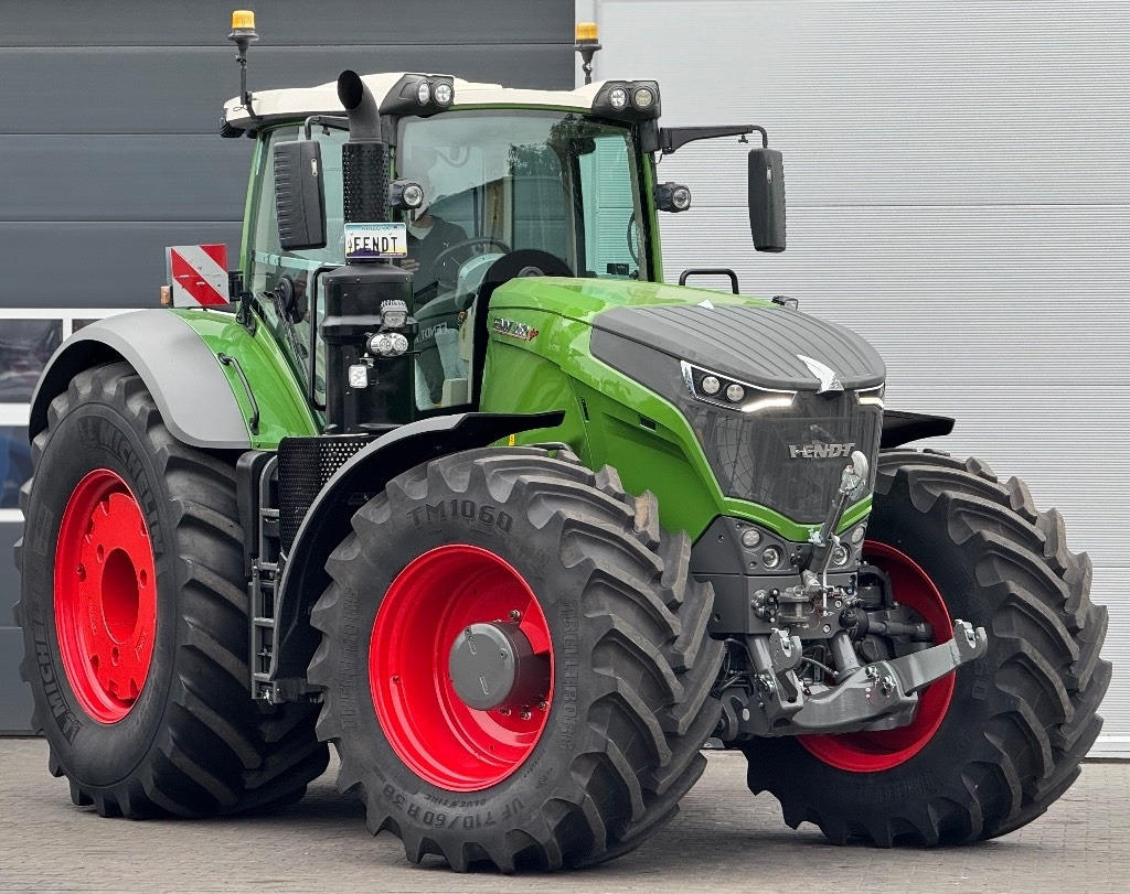 Fendt 1050 - Трактор: фото 2 Fendt 1050 - Трактор: фото 2