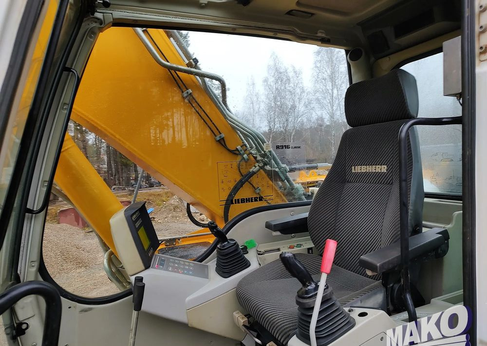 Гусеничный экскаватор Liebherr R916 LC: фото 11