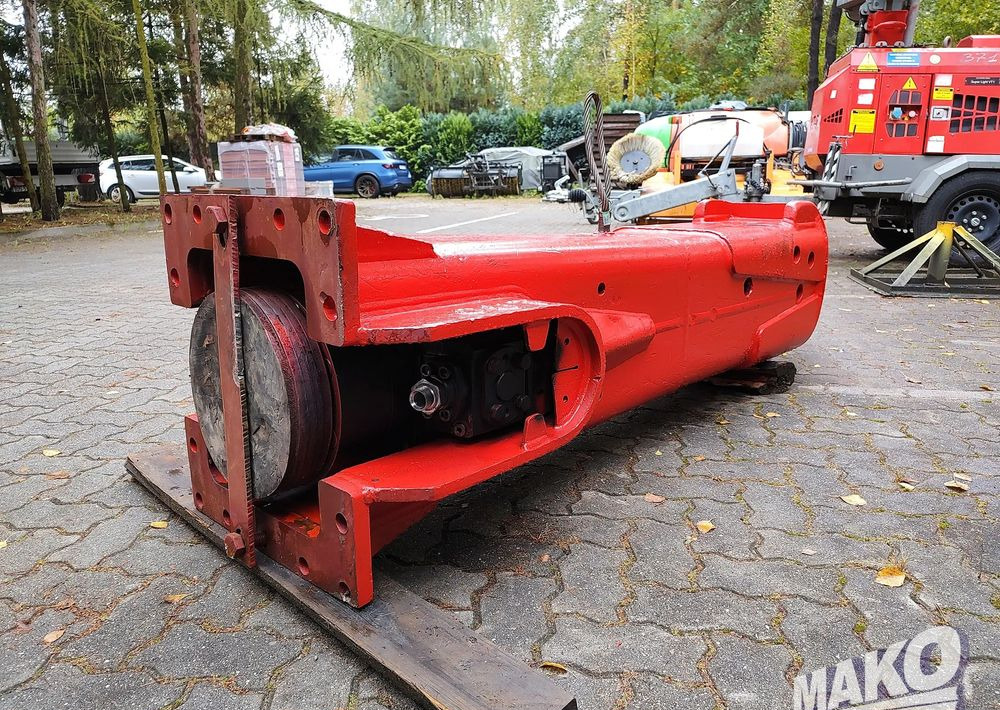 Młot hydrauliczny Rammer E68 1700kg do koparki - Навесное оборудование для Строительной техники: фото 4 Młot hydrauliczny Rammer E68 1700kg do koparki - Навесное оборудование для Строительной техники: фото 4