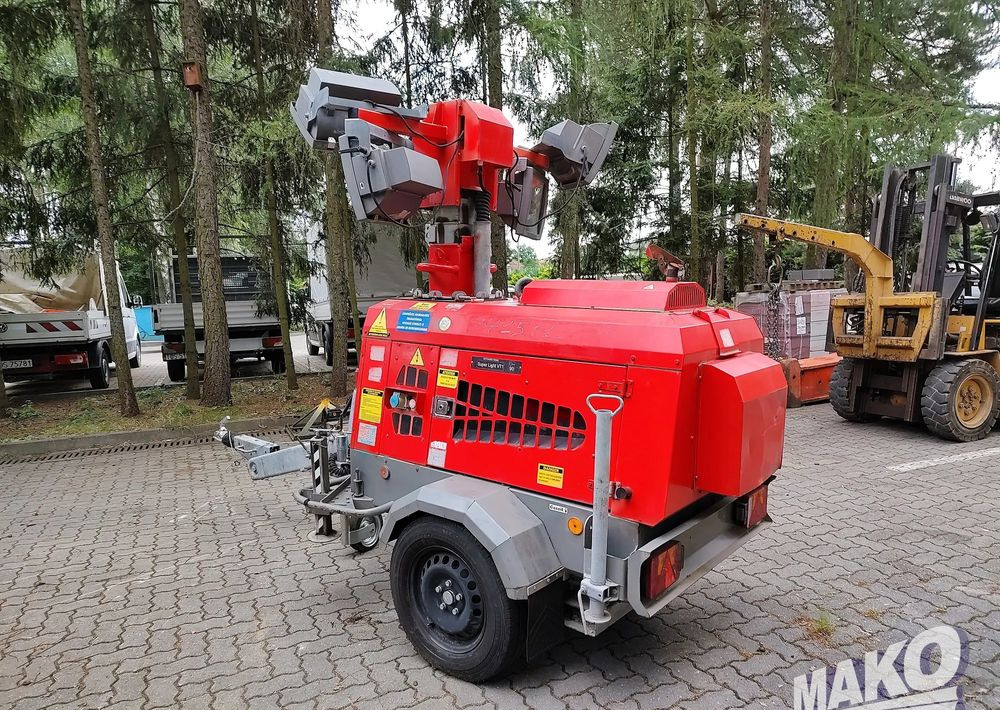 Wieża oświetleniowa Generac Superlight VT1 - Осветительная мачта: фото 3 Wieża oświetleniowa Generac Superlight VT1 - Осветительная мачта: фото 3