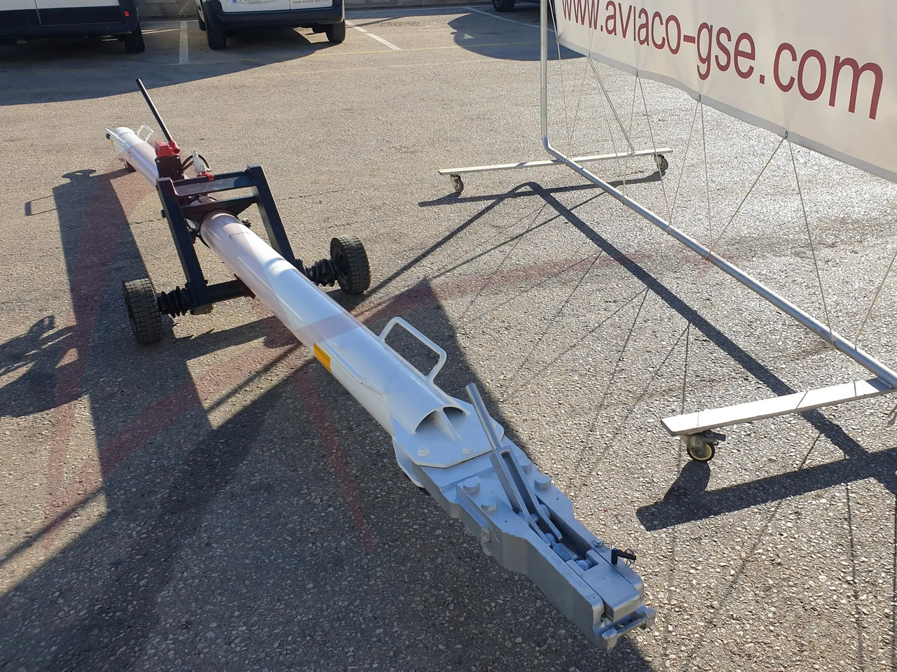 FLADUNG B737 - Аэродромная техника: фото 2 FLADUNG B737 - Аэродромная техника: фото 2