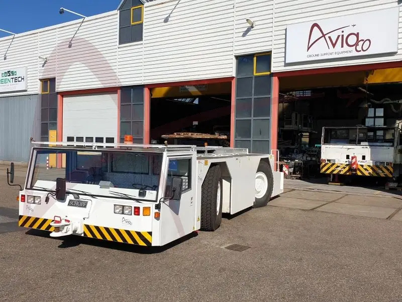 SCHOPF F396C - Аэродромный тягач: фото 2 SCHOPF F396C - Аэродромный тягач: фото 2