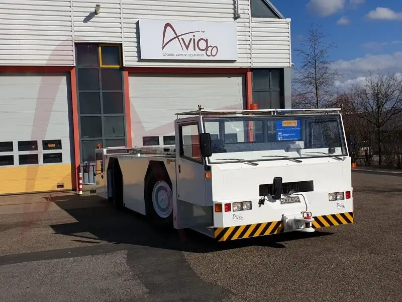 SCHOPF F396C - Аэродромный тягач: фото 1 SCHOPF F396C - Аэродромный тягач: фото 1