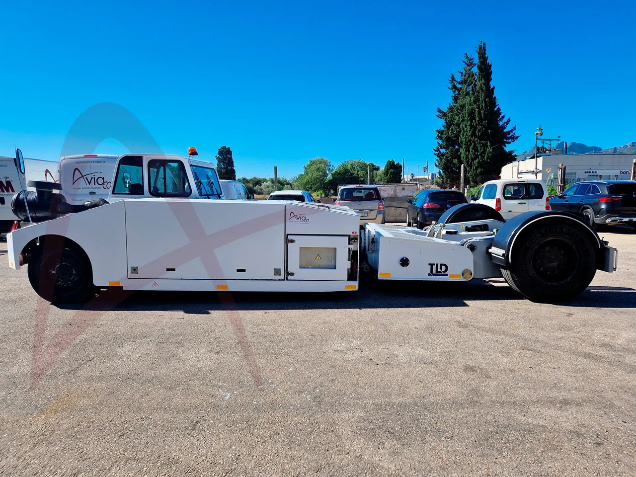 TLD TPX-200-MT - Аэродромный тягач: фото 5 TLD TPX-200-MT - Аэродромный тягач: фото 5