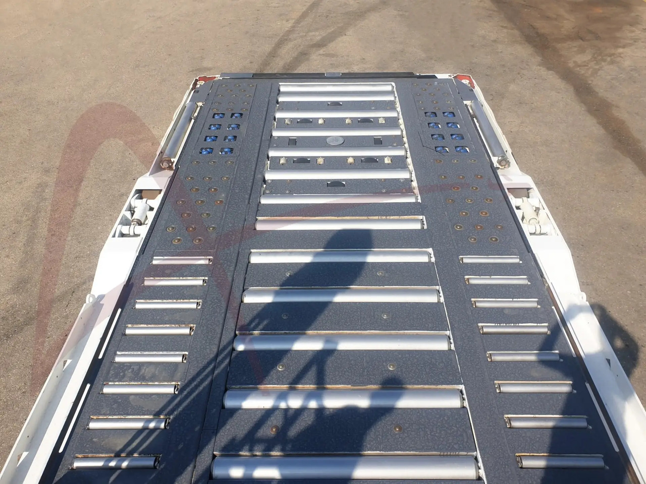 TREPEL CHAMP 140 - Перегружатель контейнеров и паллет: фото 5 TREPEL CHAMP 140 - Перегружатель контейнеров и паллет: фото 5