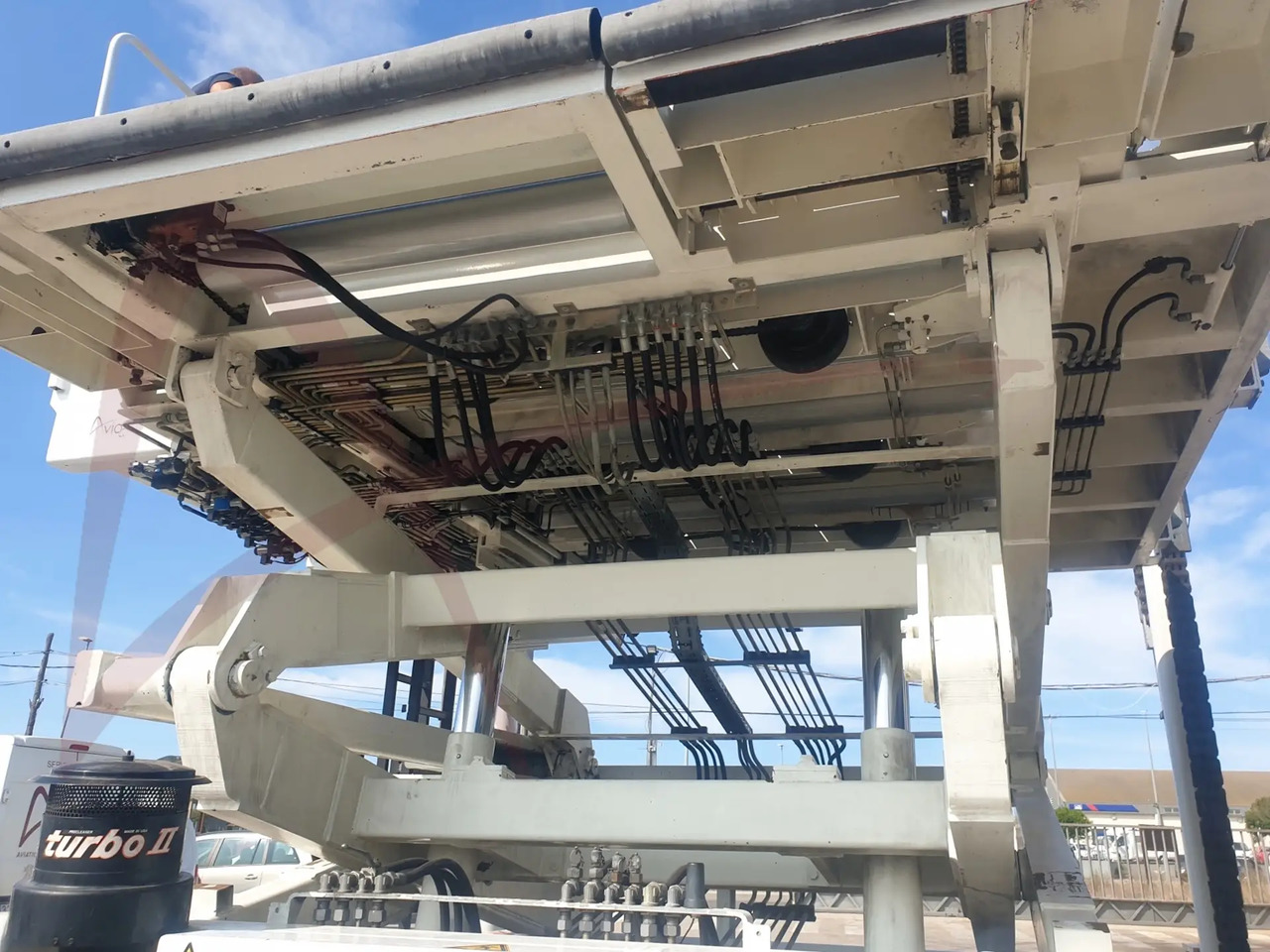 TREPEL CHAMP 140 - Перегружатель контейнеров и паллет: фото 4 TREPEL CHAMP 140 - Перегружатель контейнеров и паллет: фото 4