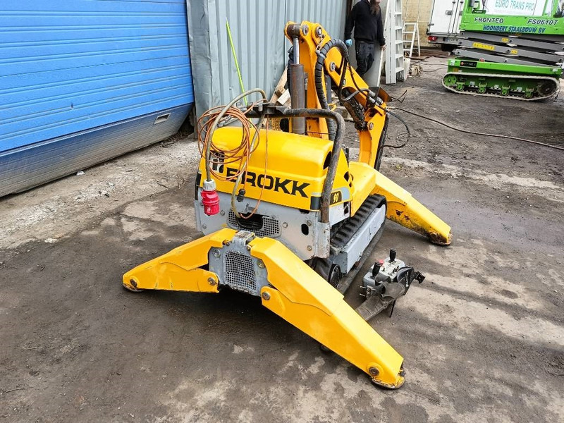 Brokk 90 husqvarna robot remote excavator digger - Гусеничный экскаватор: фото 4 Brokk 90 husqvarna robot remote excavator digger - Гусеничный экскаватор: фото 4