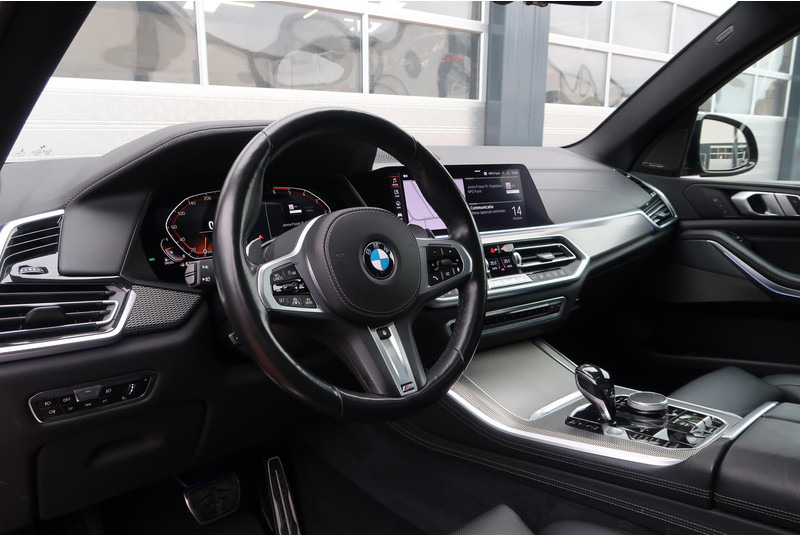 BMW X5 xDrive30d High Executive M SPORT/ PANO/ LUCHT/ HEAD-UP/ H&K/ LASER - Внедорожник: фото 2 BMW X5 xDrive30d High Executive M SPORT/ PANO/ LUCHT/ HEAD-UP/ H&K/ LASER - Внедорожник: фото 2