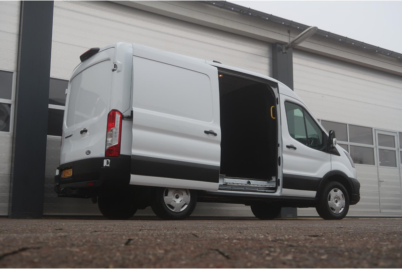 Цельнометаллический фургон Ford Transit 350 2.0 TDCI L2H2 RWD CAMERA/ APPLE CARPLAY/ AIRCO/ CRUISE/ TREKHAAK: фото 9