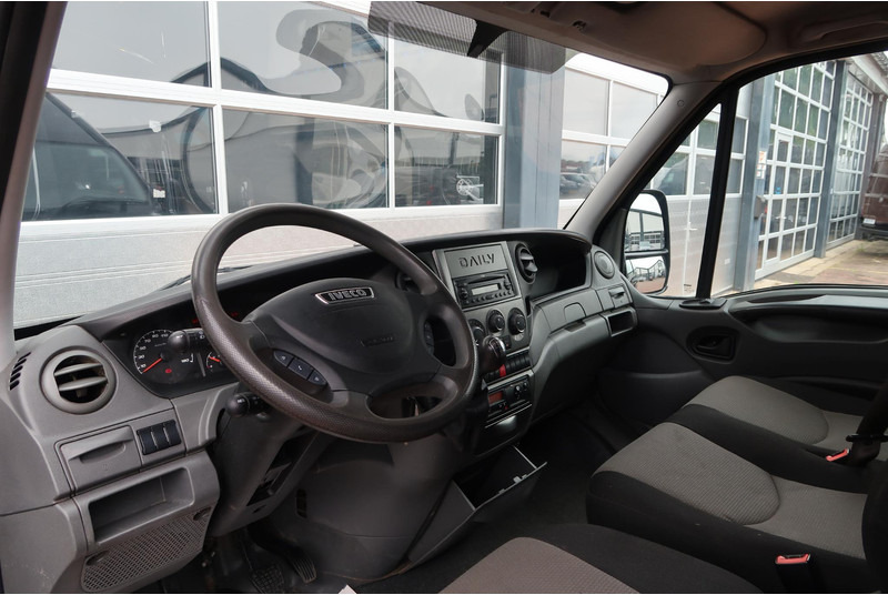 Iveco Daily 35S17V L2H3 1E EIG/ 3.5T/ AIRCO/ CRUISE/ TREKHAAK - Цельнометаллический фургон: фото 2 Iveco Daily 35S17V L2H3 1E EIG/ 3.5T/ AIRCO/ CRUISE/ TREKHAAK - Цельнометаллический фургон: фото 2