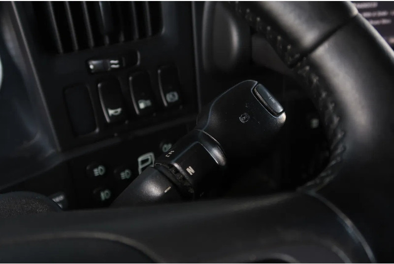 Scania R520 V8 RETARDER/ DIFF LOCK/ PARK AIRCO/ 2X TANK - Тягач: фото 4 Scania R520 V8 RETARDER/ DIFF LOCK/ PARK AIRCO/ 2X TANK - Тягач: фото 4