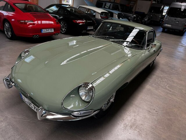 JAGUAR E-Type 4.2 Litre Serie 1.5 FHC Zustand 1 - Легковой автомобиль: фото 2 JAGUAR E-Type 4.2 Litre Serie 1.5 FHC Zustand 1 - Легковой автомобиль: фото 2