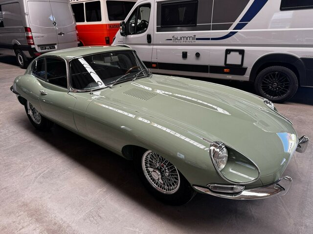 JAGUAR E-Type 4.2 Litre Serie 1.5 FHC Zustand 1 - Легковой автомобиль: фото 3 JAGUAR E-Type 4.2 Litre Serie 1.5 FHC Zustand 1 - Легковой автомобиль: фото 3