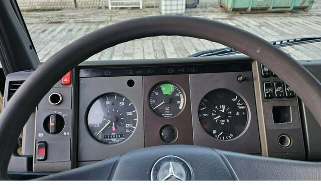 MERCEDES-BENZ 814 DA T2 Vario 4x4 Allrad... - Малотоннажный бортовой грузовик: фото 4 MERCEDES-BENZ 814 DA T2 Vario 4x4 Allrad... - Малотоннажный бортовой грузовик: фото 4