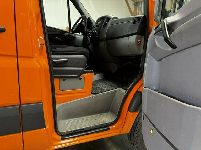 Цельнометаллический фургон MERCEDES-BENZ Sprinter 316 CDI 4x4 Allrad 5-Sitzer...: фото 10