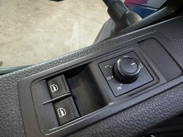 VW T6 Doka Pritsche 2.0 TDI 4Motion 4x4... - Малотоннажный бортовой грузовик: фото 4 VW T6 Doka Pritsche 2.0 TDI 4Motion 4x4... - Малотоннажный бортовой грузовик: фото 4