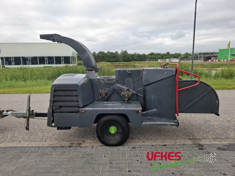 VERMEER BC 1000 XL - Измельчитель древесины: фото 4 VERMEER BC 1000 XL - Измельчитель древесины: фото 4